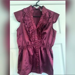 SEXY MAROON BUTTON UP TOP SIZE SMALL